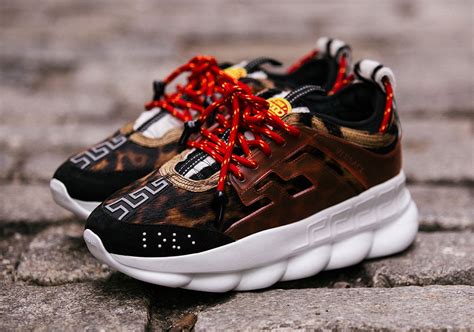 versace chain reaction sneaker